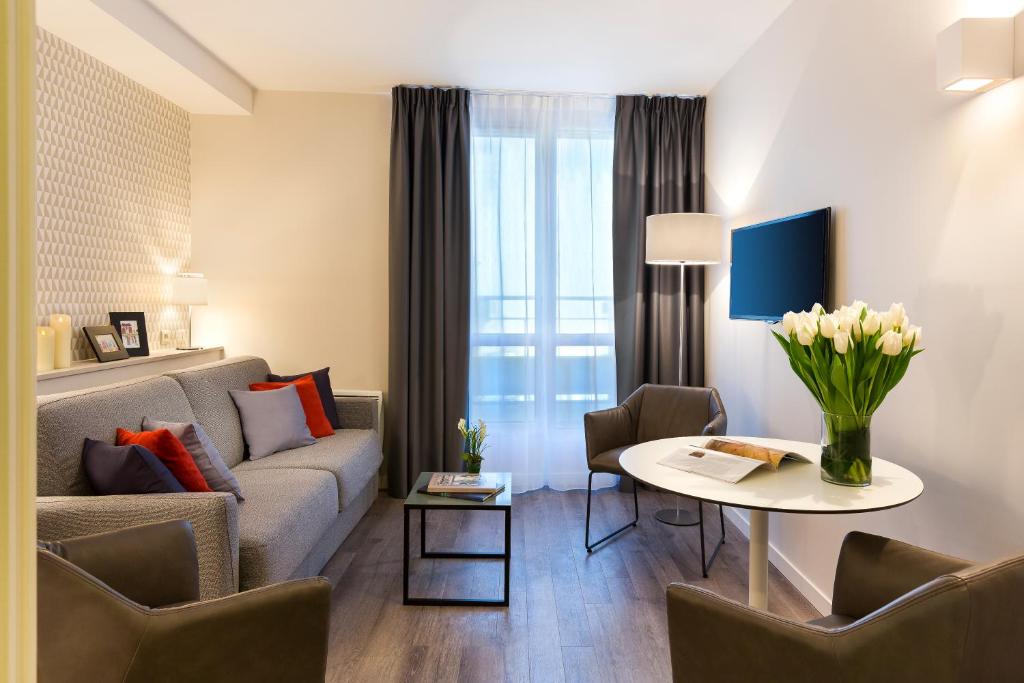 Citadines Montmartre Paris - image 6