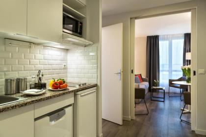 Citadines Montmartre Paris - image 9