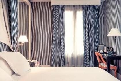 Hotel Paris Champs Elys¿ - image 2