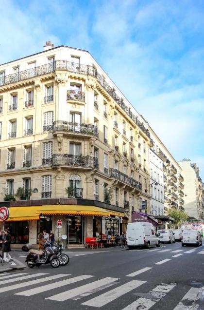 Best Western Hotel Le Montmartre Saint Pierre - image 3
