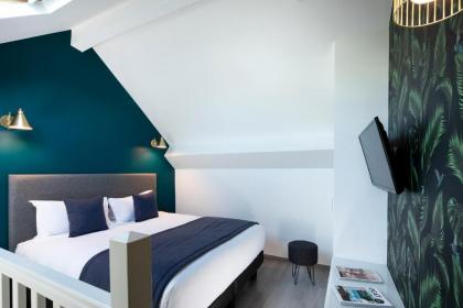 Hotel Brady - image 11