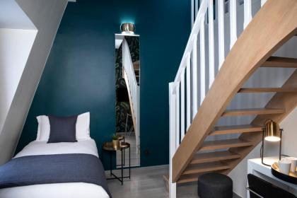 Hotel Brady - image 7
