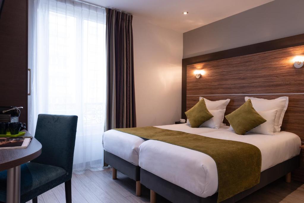 Hotel Apolonia Paris Montmartre; Sure Hotel Collection by Best Western - image 3