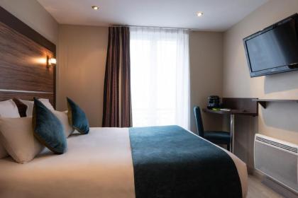 Hotel Apolonia Paris Montmartre; Sure Hotel Collection by Best Western - image 4