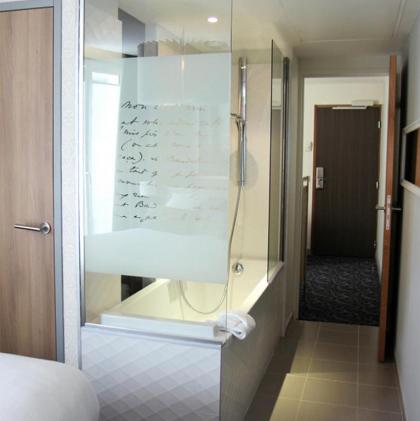 Best Western Premier Le Swann - image 9
