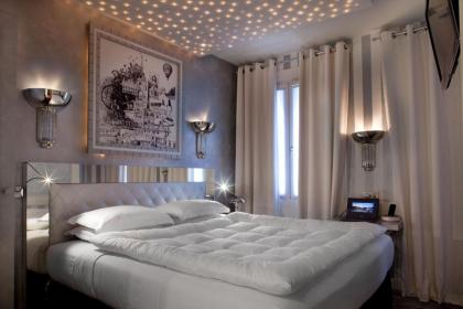 Petit Madeleine Hotel - image 1