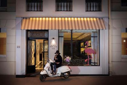 Petit Madeleine Hotel - image 11