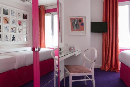 Petit Madeleine Hotel - image 3