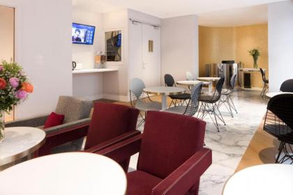 Nouvel Hotel Eiffel - image 15
