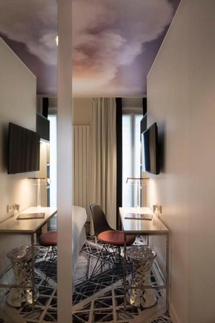 Nouvel Hotel Eiffel - image 19