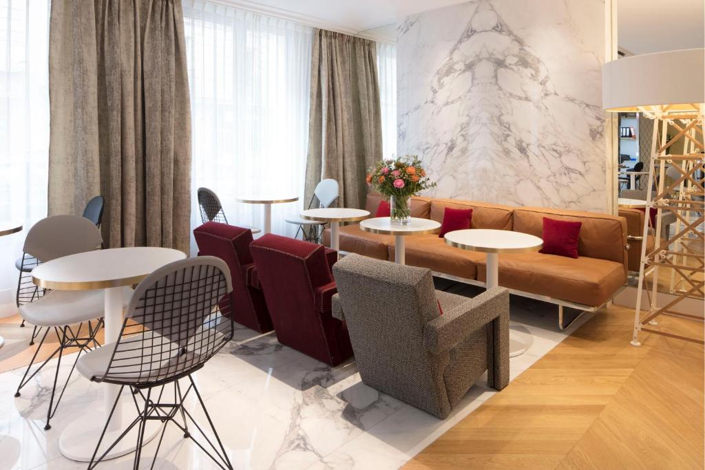Nouvel Hotel Eiffel - image 4