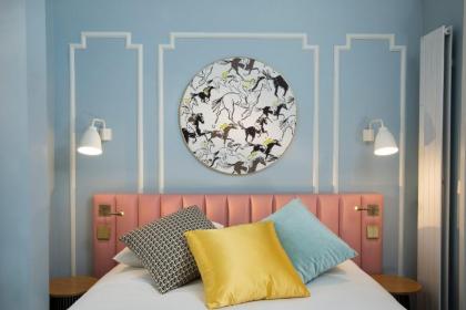 Hôtel Pastel Paris - image 10
