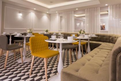 Hôtel Pastel Paris - image 19