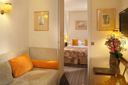 Au Manoir Saint Germain - image 11