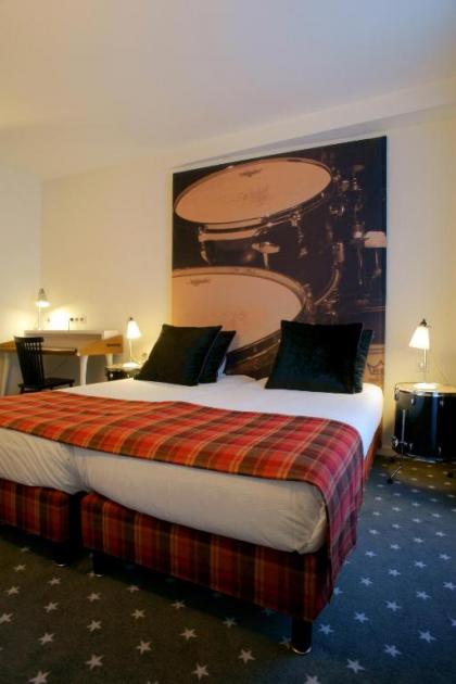 Hotel Du Triangle D'Or - image 13