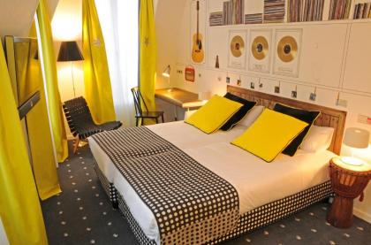 Hotel Du Triangle D'Or - image 19