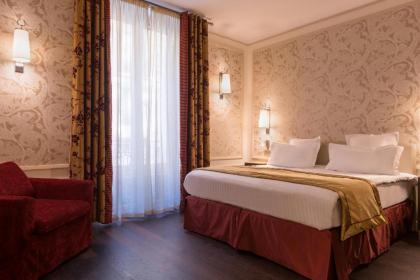 Crystal Hotel - image 13