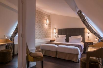 Crystal Hotel - image 18