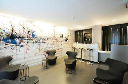 Arc De Triomphe Etoile Hotel - image 3