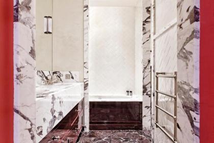 Saint James Paris - image 9