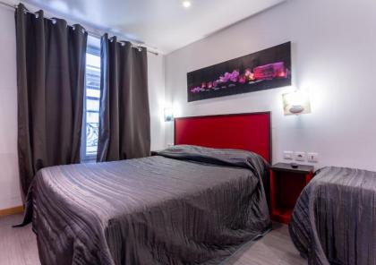 Victory Hotel Galou - image 1