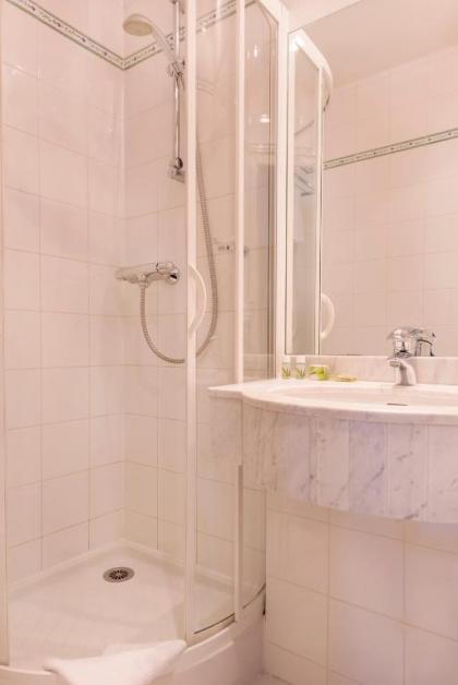Hotel Des Ecrivains - image 3