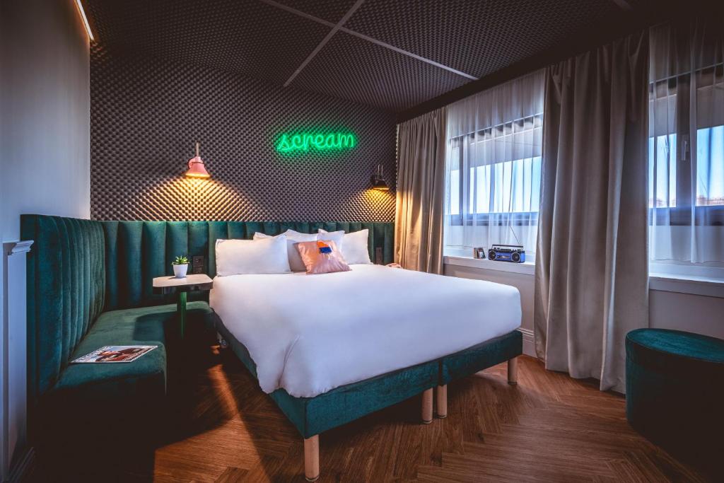 The ReMIX Hotel - main image
