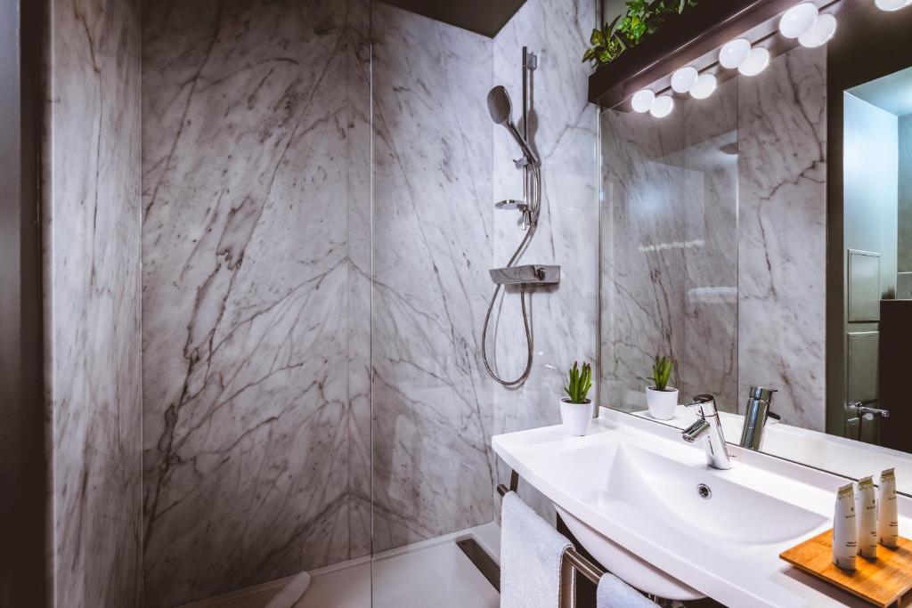 The ReMIX Hotel - image 7