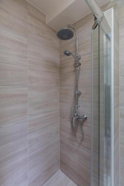 Assas-Vavin Appartements - image 3