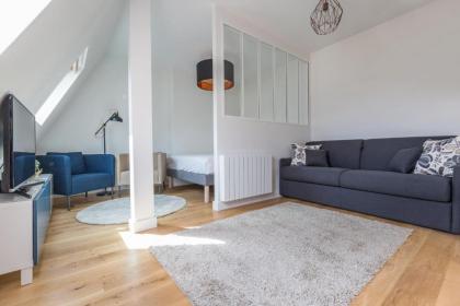 Assas-Vavin Appartements - image 6
