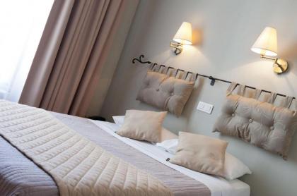 Cosmotel Hotel - image 7