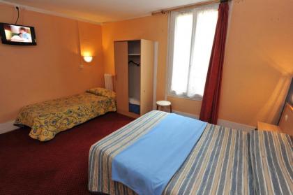 Altona - image 17