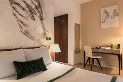 Hotel Monna Lisa Champs Elysees - image 3