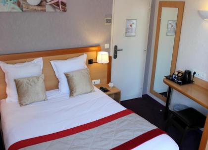 Hotel Du Chemin Vert - image 11