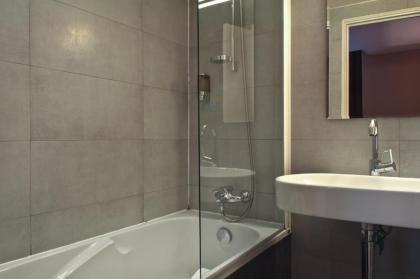 Hotel Eugenie - image 2