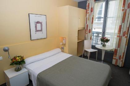 Trendy Canettes Hotel - image 18