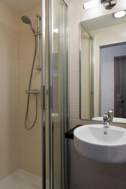 Reims Hotel - image 13