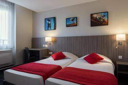 Reims Hotel - image 8