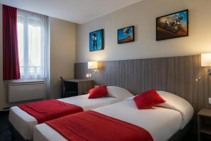 Reims Hotel - image 9