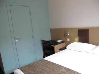 Source Hotel - image 11