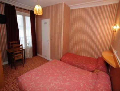 Sully Hotel - image 16