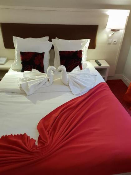 Hotel Pavillon Opera Lafayette - image 12