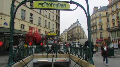 Hotel Pavillon Opera Lafayette - image 14