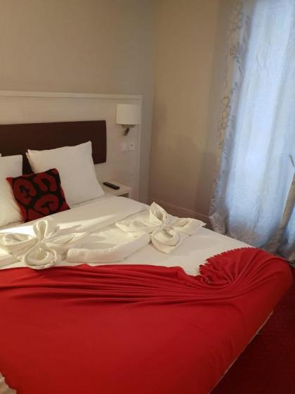 Hotel Pavillon Opera Lafayette - image 9
