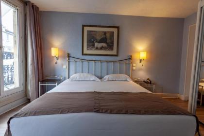 Hotel Atlantis - image 11