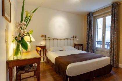 Hotel Atlantis - image 12