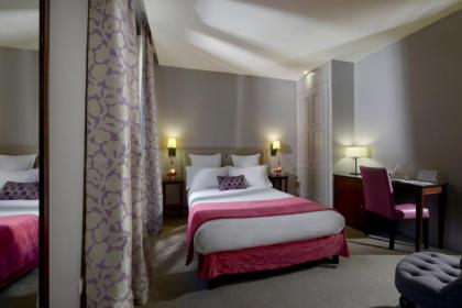 Hotel Le Relais Saint Charles - image 3