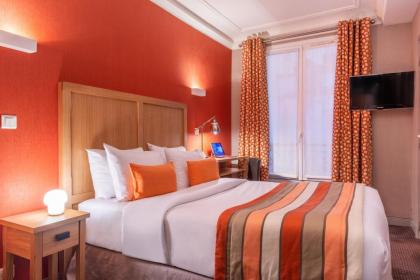 Exclusive Hotel 29 Lepic Montmartre - image 16