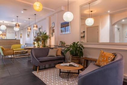 Exclusive Hotel 29 Lepic Montmartre - image 19