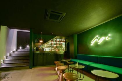 Exclusive Hotel 29 Lepic Montmartre - image 3